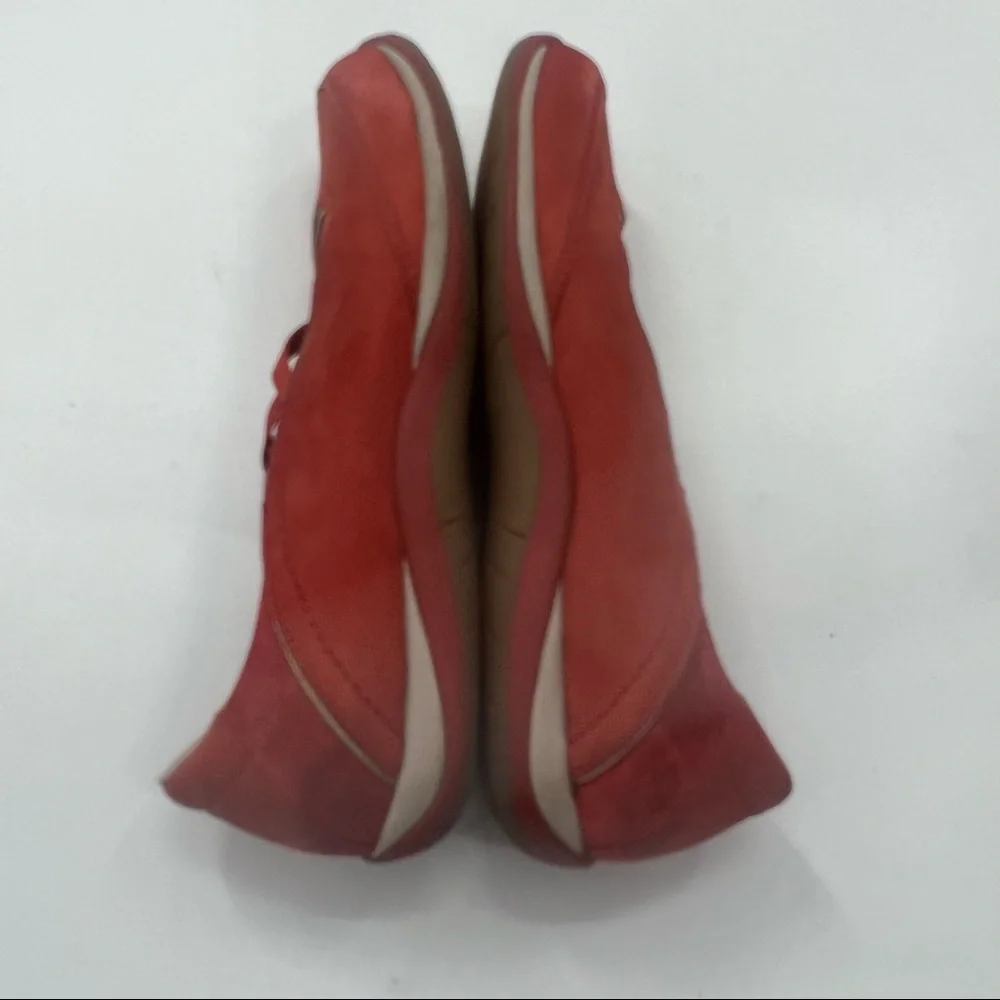 L.L. Bean Red Women's Shoes - Picture 4 of 9